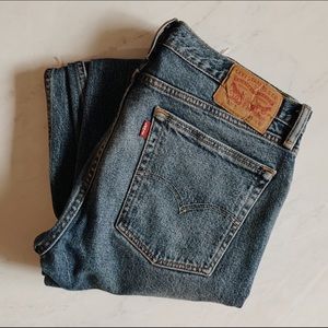 Distressed Levi’s 510’s